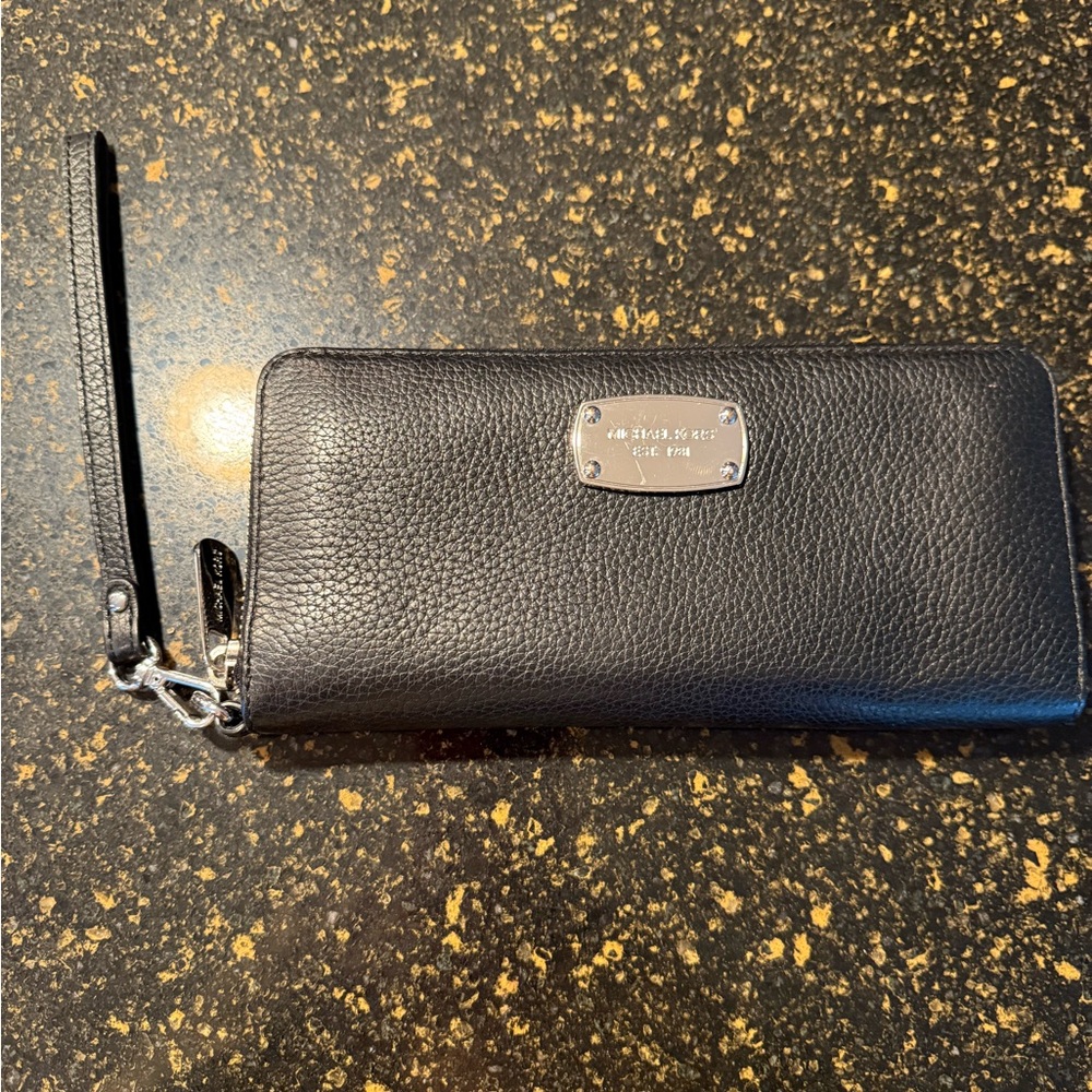 Black Leather Wristlet Wallet